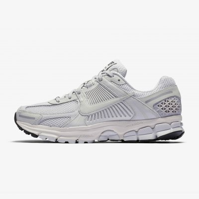 Кроссовки Nike Zoom Vomero 5 Кроссовки Nike Zoom Vomero 5