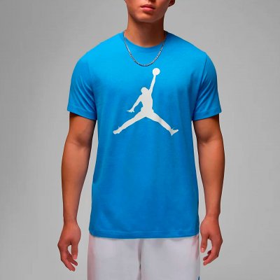 Футболка Nike Air Jordan Jumpman T-Shirt Футболка Nike Air Jordan Jumpman T-Shirt