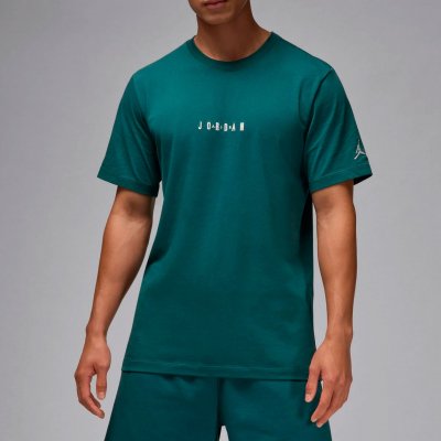 Футболка Jordan Embroidered Crew Футболка Jordan Embroidered Crew