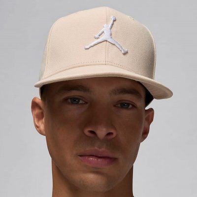 Бейсболка Jordan Jumpman Pro Adjustable Cap Бейсболка Jordan Jumpman Pro Adjustable Cap