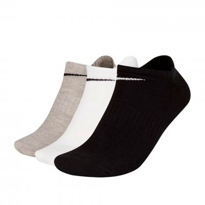 Комплект носков Nike Everyday Lightweight (3 пары) Комплект носков Nike Everyday Lightweight (3 пары)